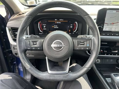 Used 2023 Nissan Rogue Platinum AWD/4WD image 13