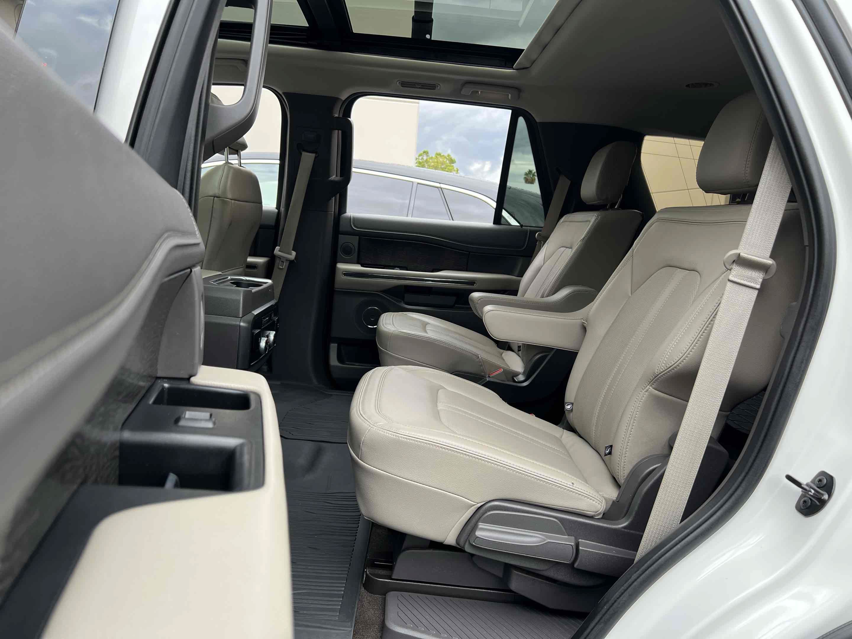 Used 2021 Ford Expedition Limited AWD/4WD image 41