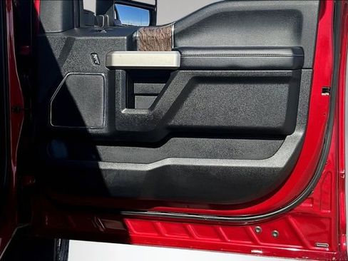 Used 2019 Ford F350 Lariat w/ Lariat Ultimate Package AWD/4WD image 26