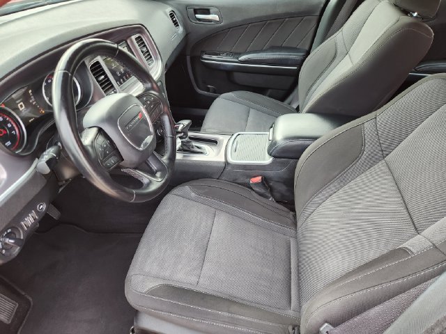 Used 2022 Dodge Charger SXT RWD image 11