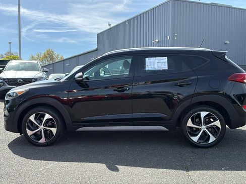 Used 2017 Hyundai Tucson Sport w/ Cargo Package AWD/4WD image 4