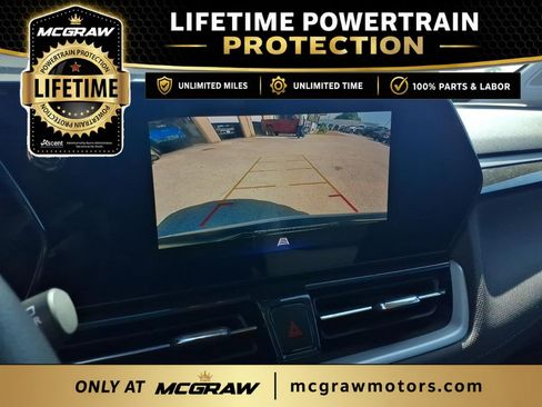 Used 2025 Chevrolet TrailBlazer LT AWD/4WD image 16