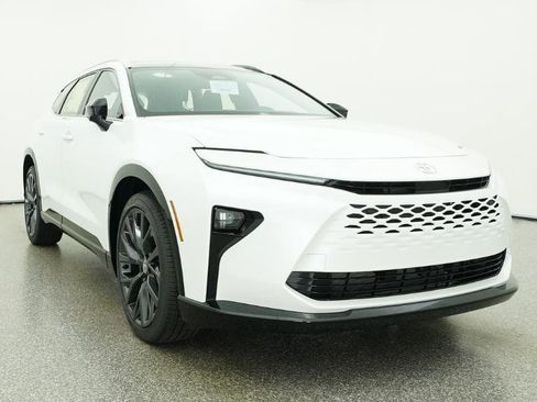 New 2026 Toyota Crown Signia AWD/4WD image 12