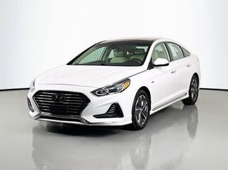 Used 2018 Hyundai Sonata Limited w/ Ultimate Package 02 video 3