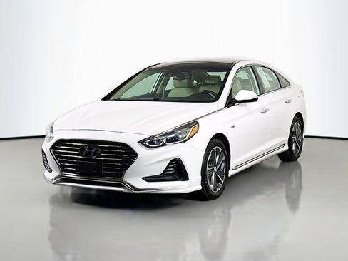 Used 2018 Hyundai Sonata Limited w/ Ultimate Package 02 image 3