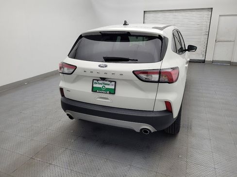 Used 2021 Ford Escape SE w/ Convenience Package FWD image 7