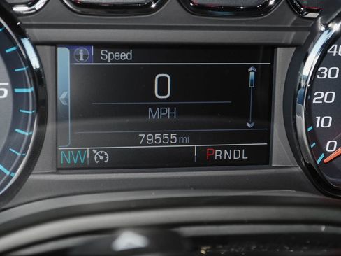 Used 2019 Chevrolet Tahoe LS w/ Enhanced Driver Alert Package image 18