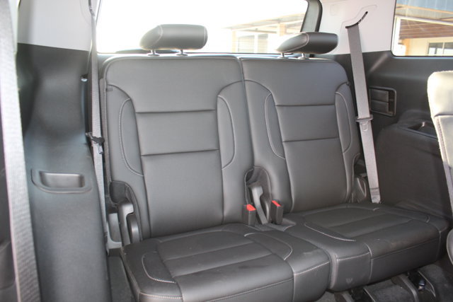 Used 2022 GMC Acadia SLT w/ Preferred Package FWD image 18