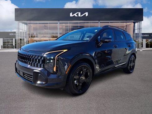 Used 2026 Kia Sportage X-Line w/ X-Line Premium Package image 3