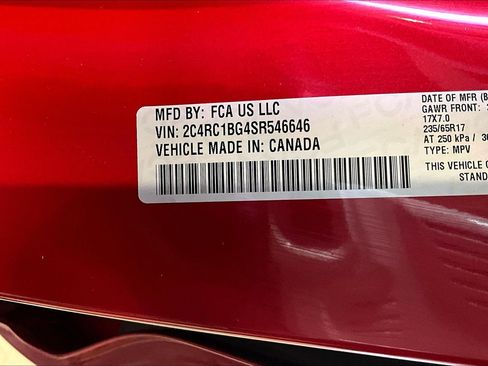 Used 2025 Chrysler Pacifica Select FWD image 20