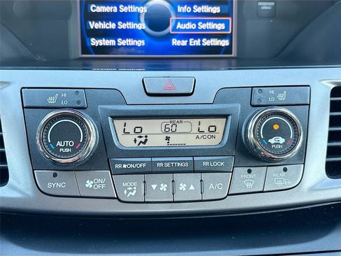 Used 2015 Honda Odyssey EX-L image 17