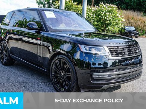 Used 2023 Land Rover Range Rover SE AWD/4WD image 4