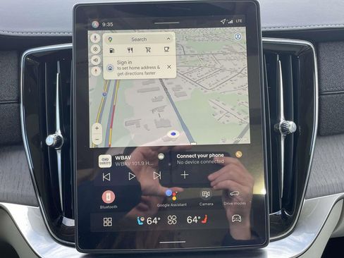 Used 2026 Volvo XC90 B6 Ultra w/ Lounge Package image 40