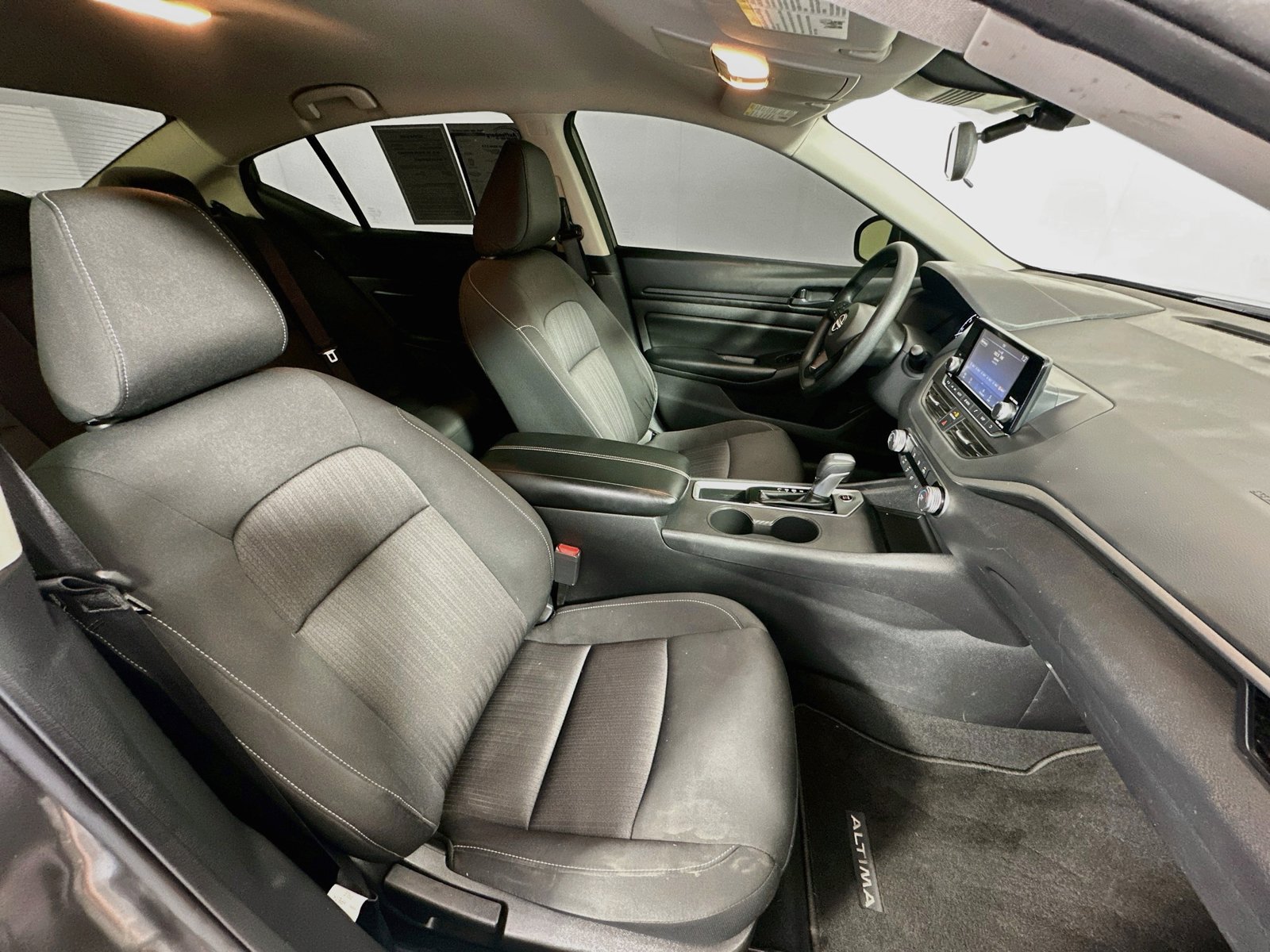 Used 2023 Nissan Altima 2.5 S FWD image 25