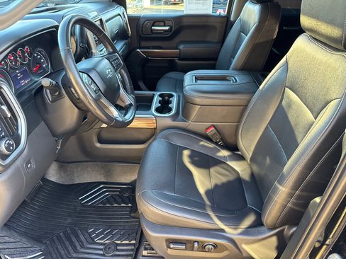 Used 2022 Chevrolet Silverado 1500 LT Trail Boss w/ Convenience Package II image 27