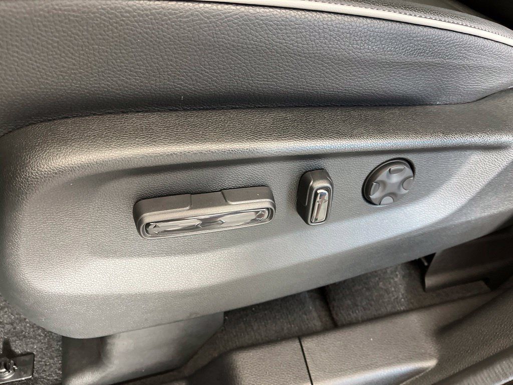 Certified 2026 Honda Odyssey Touring image 31