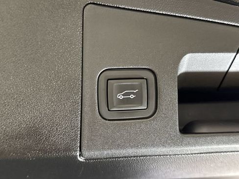 Certified 2023 Cadillac XT5 Sportv AWD/4WD image 27