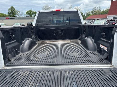 Used 2016 Ford F150 XLT w/ Equipment Group 302A Luxury AWD/4WD image 21