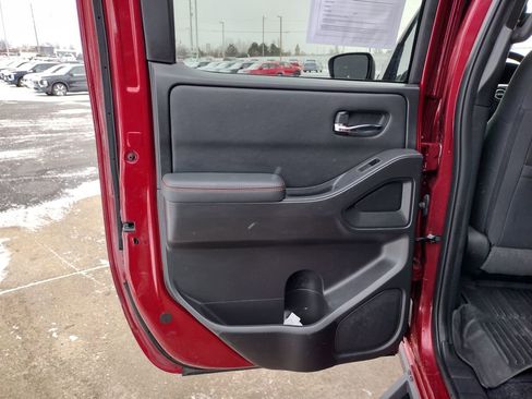 Used 2022 Nissan Frontier PRO-4X w/ Off-Road Protection Package image 19