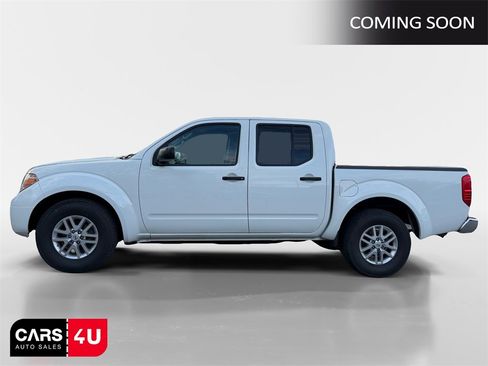 Used 2016 Nissan Frontier SV image 4