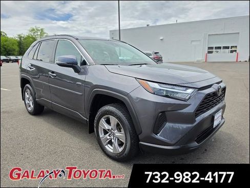 Used 2023 Toyota RAV4 XLE AWD/4WD image 1