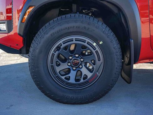 New 2026 Nissan Frontier PRO-4X w/ Tow Package AWD/4WD image 11