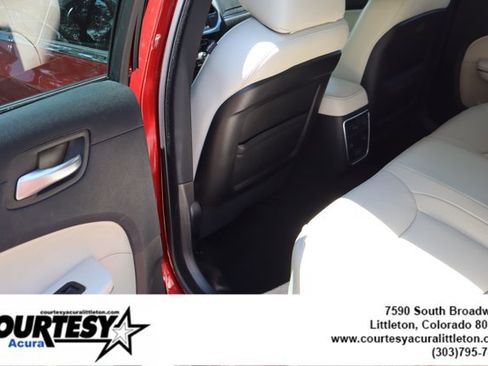 Used 2020 Chrysler 300 Limited RWD image 25