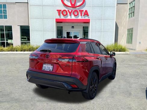 Used 2026 Toyota Corolla Cross AWD Hybrid w/ Convenience Package image 6