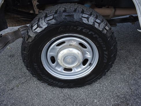 Used 2019 Ford F250 XL w/ Power Equipment Group AWD/4WD image 26