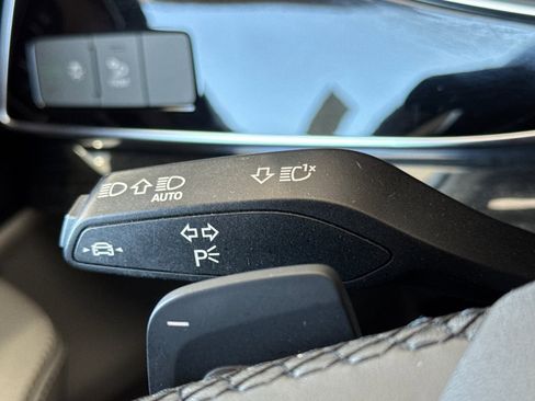 Used 2023 Audi Q7 3.0T Premium Plus image 38