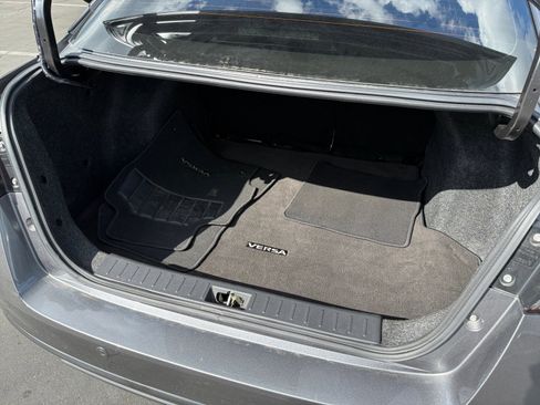 Used 2020 Nissan Versa SV image 20