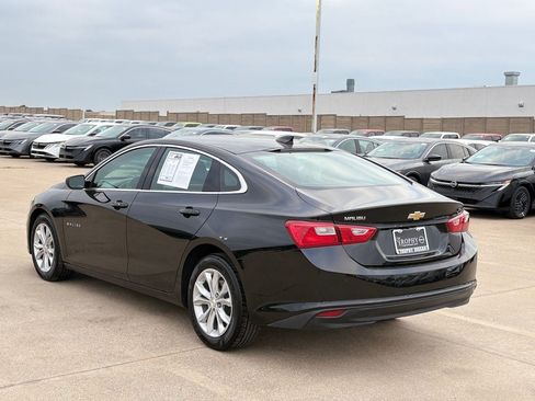 Used 2025 Chevrolet Malibu LT FWD image 7