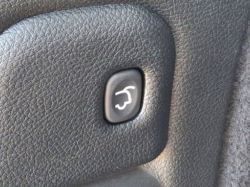 Certified 2024 Dodge Durango GT image 30