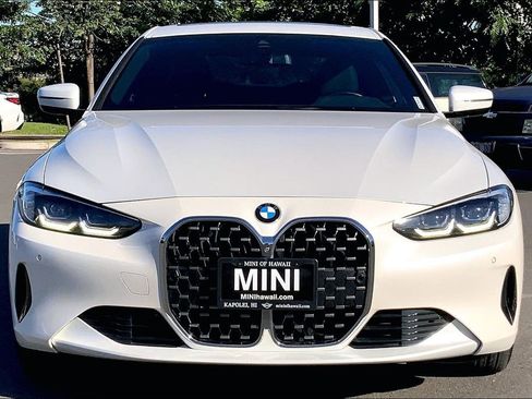 Used 2021 BMW 430i Coupe w/ Convenience Package RWD image 3