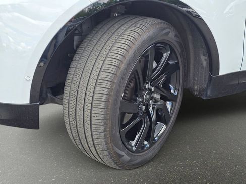 Used 2023 Land Rover Discovery S R-Dynamic AWD/4WD image 37