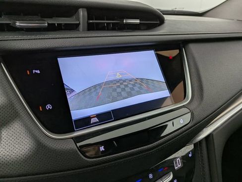 Certified 2024 Cadillac XT5 Luxury w/ LPO, Floor Liner Package AWD/4WD image 5