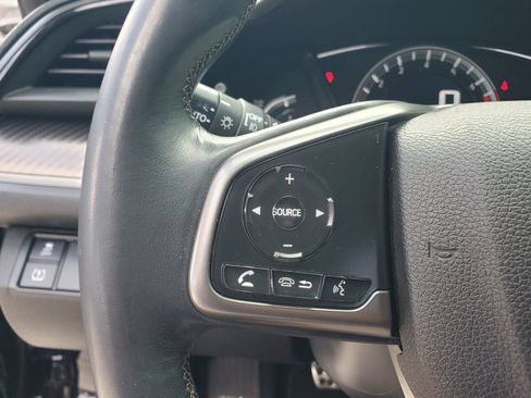 Used 2017 Honda Civic Sport image 22
