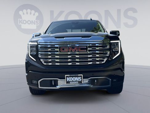 New 2026 GMC Sierra 1500 Denali w/ Denali Reserve Package AWD/4WD image 8