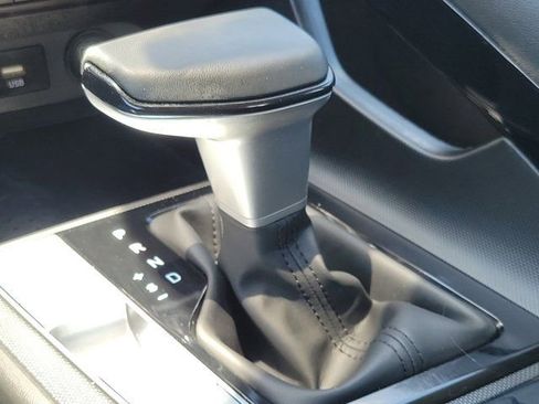 Certified 2023 Hyundai Elantra SEL w/ Convenience Package FWD image 33