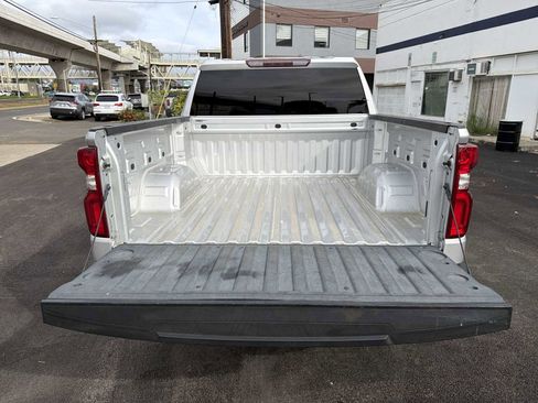 Used 2021 Chevrolet Silverado 1500 LT Trail Boss w/ LPO, Dark Essentials Package image 19