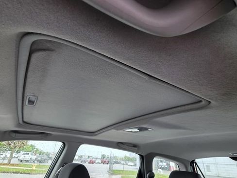 Used 2008 Toyota Matrix XR FWD image 8