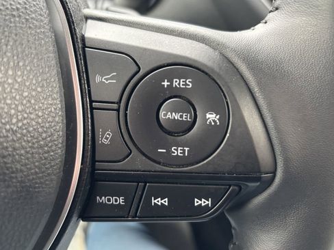 Used 2022 Toyota Corolla XSE image 24