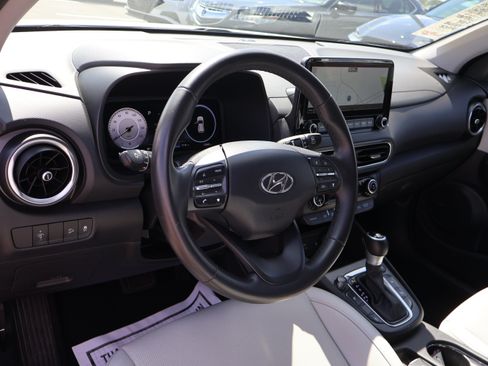 Used 2023 Hyundai Kona Limited AWD/4WD image 23