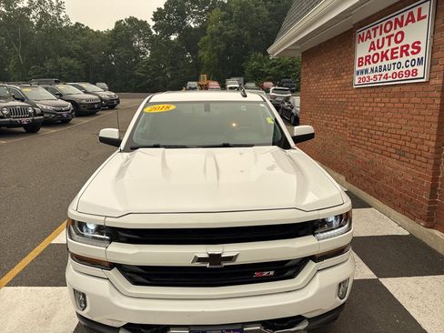 Used 2018 Chevrolet Silverado 1500 LT w/ All Star Edition AWD/4WD image 7
