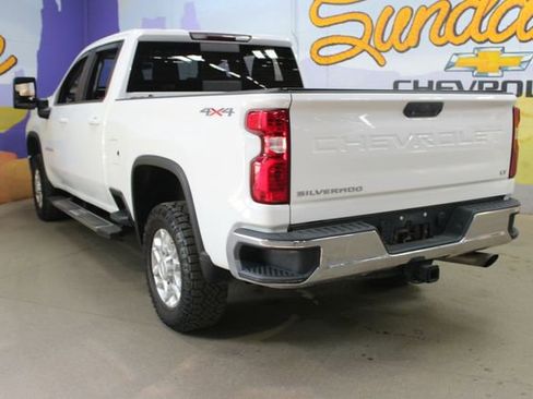 Used 2020 Chevrolet Silverado 2500 LT w/ Convenience Package AWD/4WD image 6