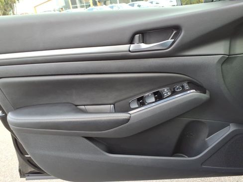 Certified 2025 Nissan Altima 2.5 SL image 16