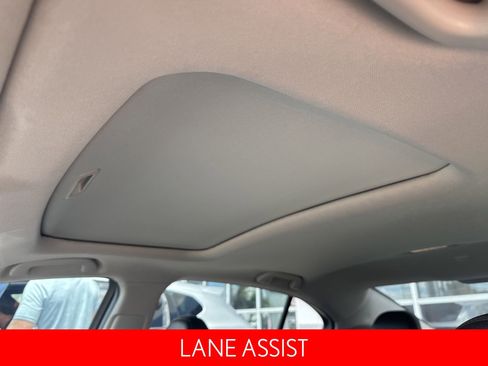 Used 2020 Acura TLX image 10