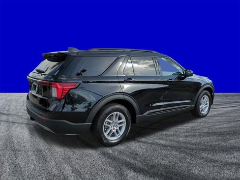 New 2026 Ford Explorer Active w/ Active Comfort Package RWD image 4