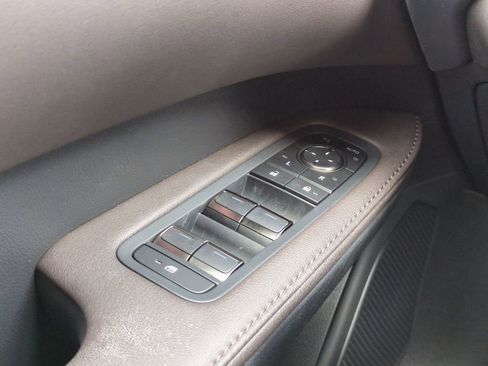 Used 2025 Lexus RX 450h AWD w/ Convenience Package image 24