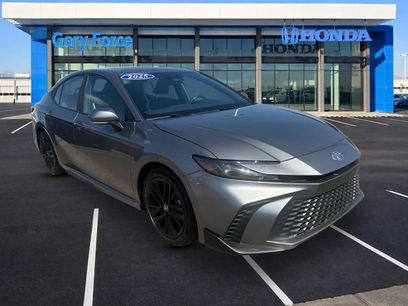 Used 2025 Toyota Camry SE